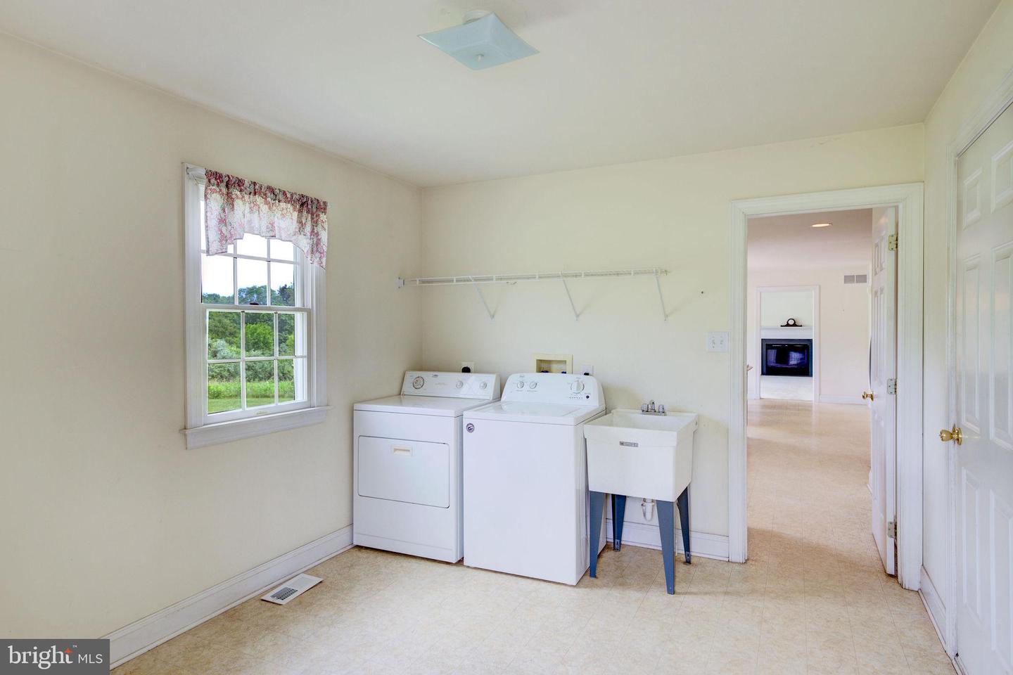 115 Countryside Dr