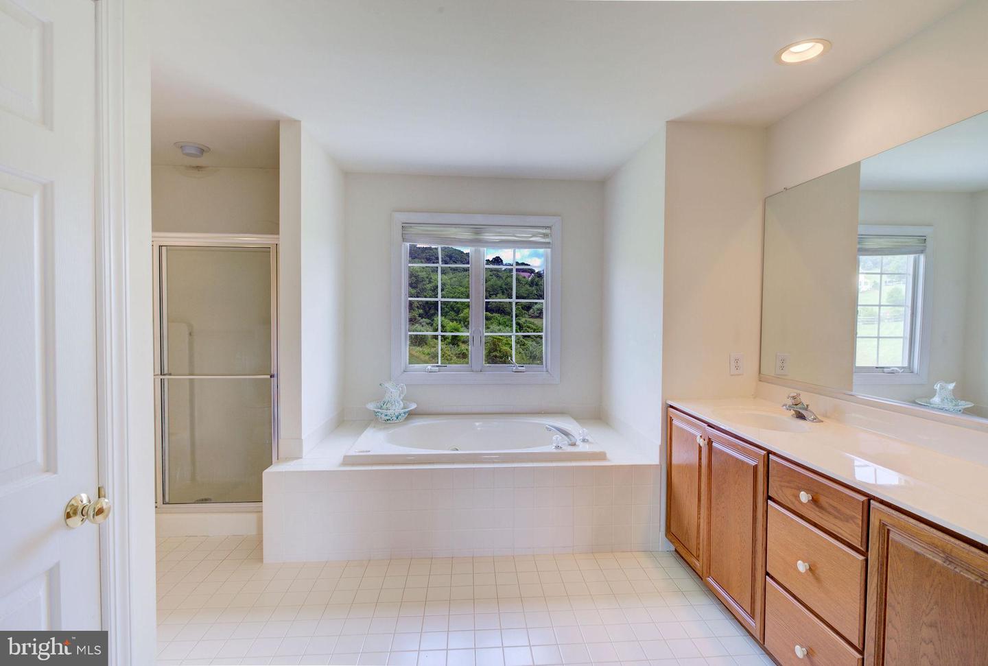 115 Countryside Dr