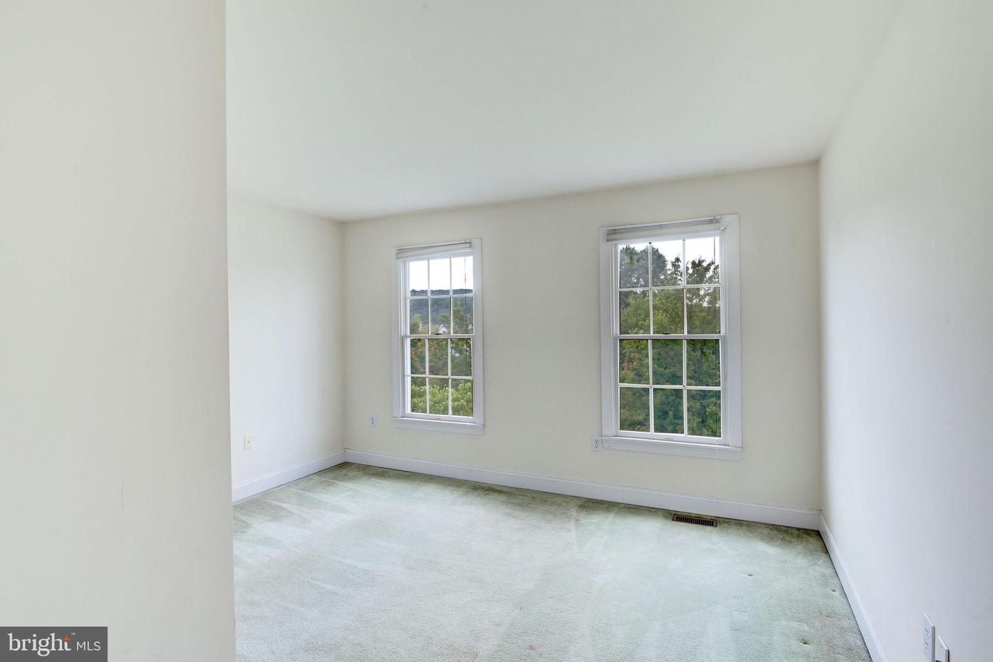115 Countryside Dr