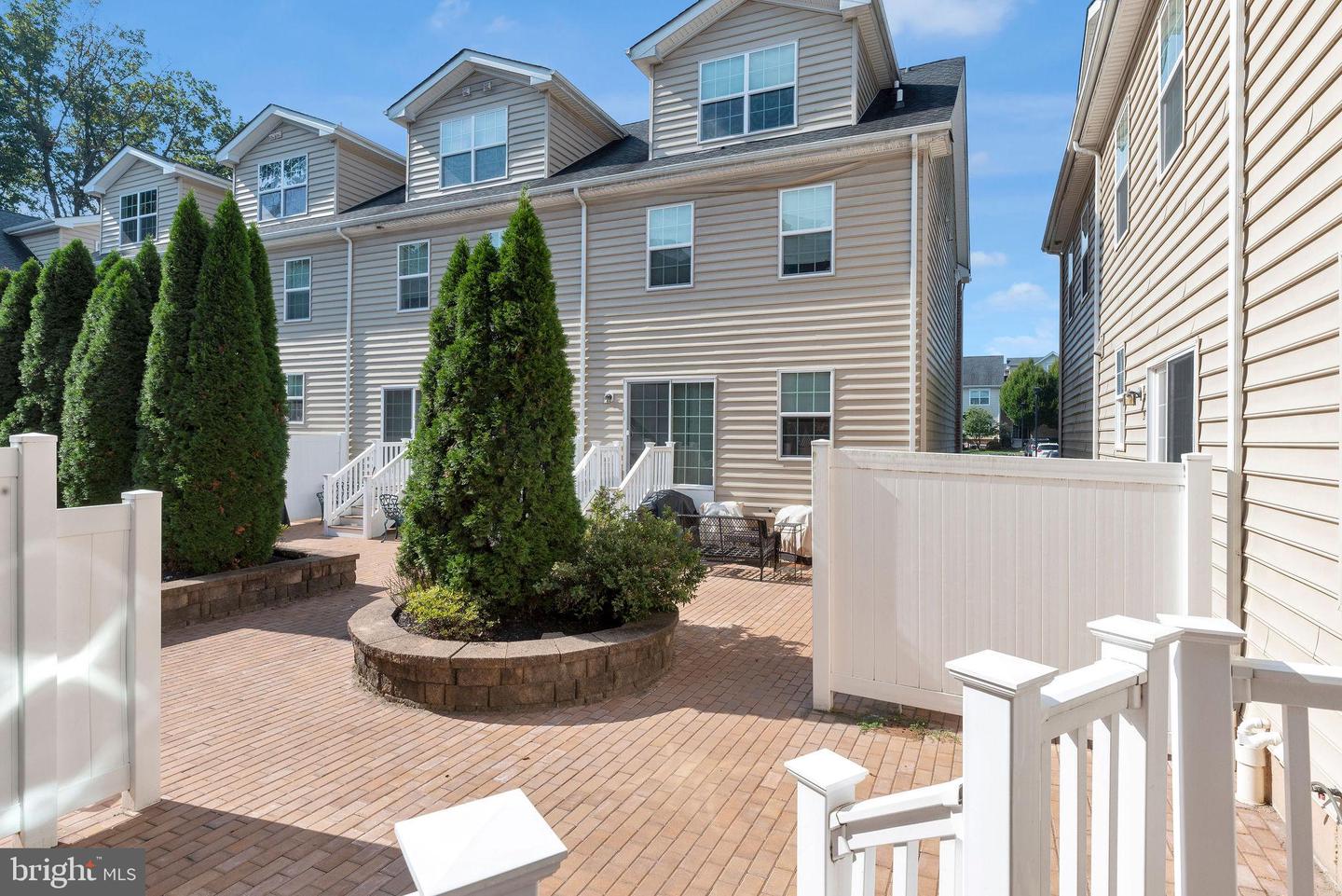 3832 William Daves Rd #3