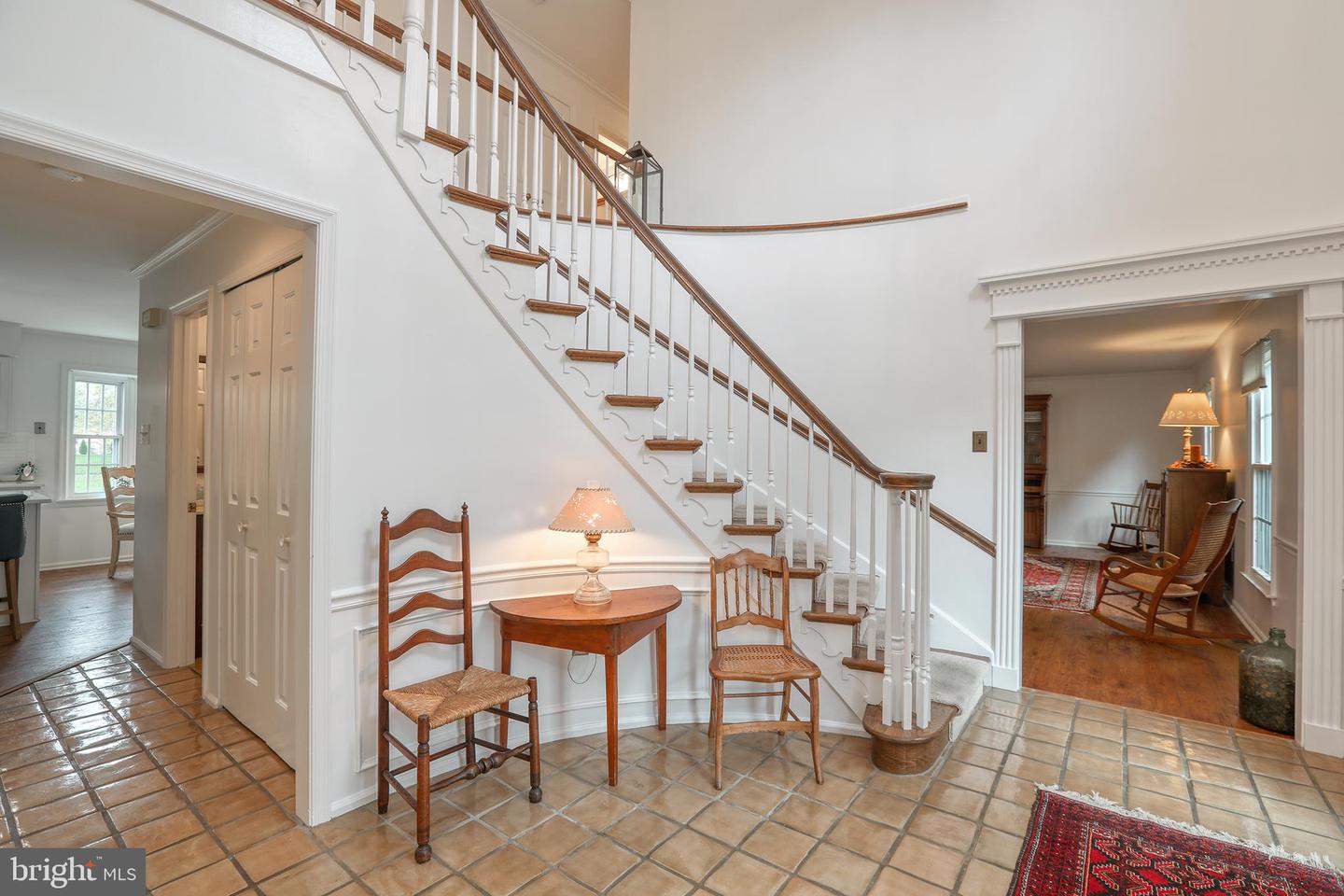 1379 Heller Dr