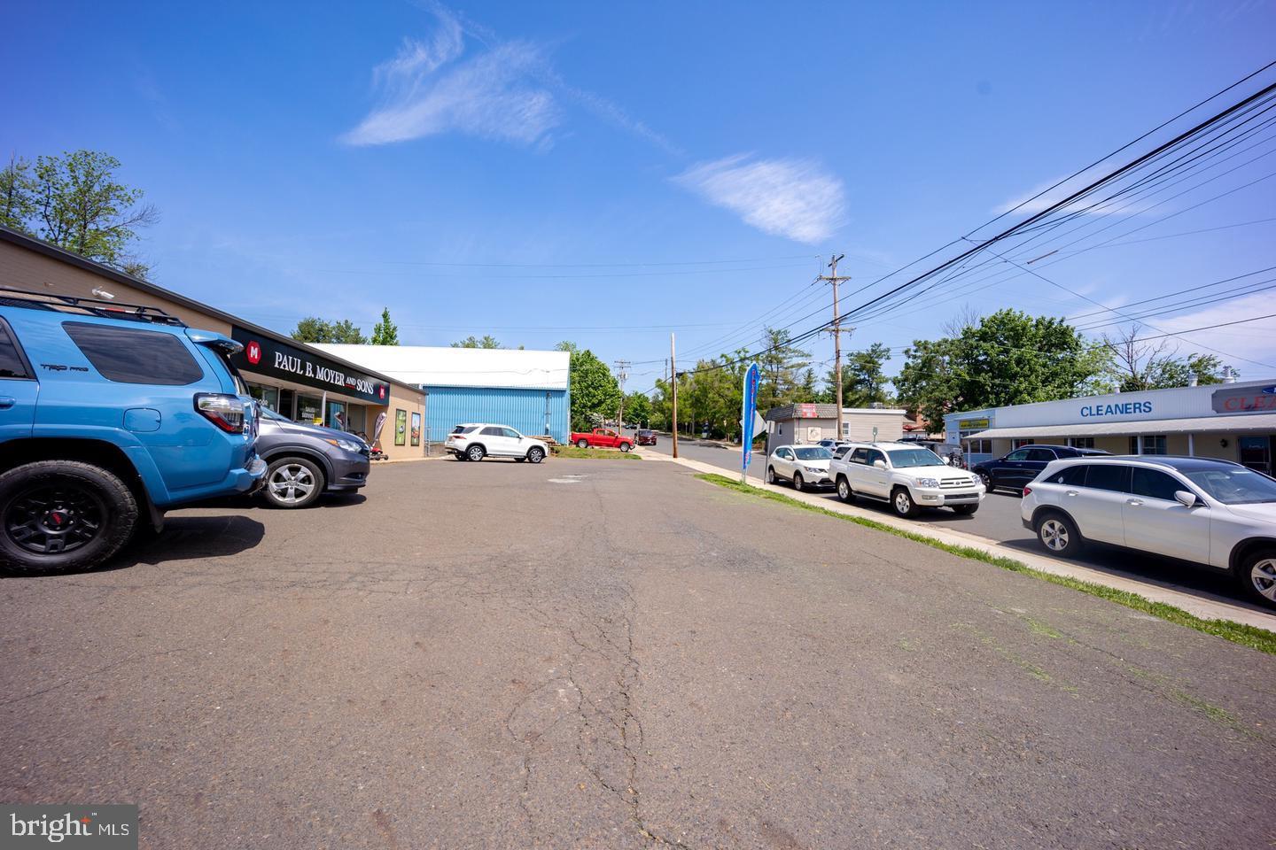 190 & 180 S Clinton St