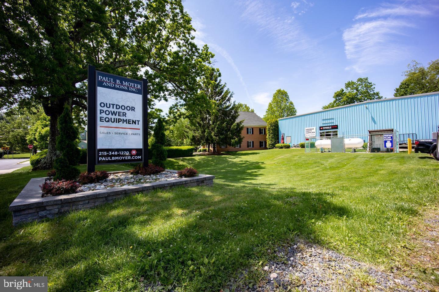 190 & 180 S Clinton St