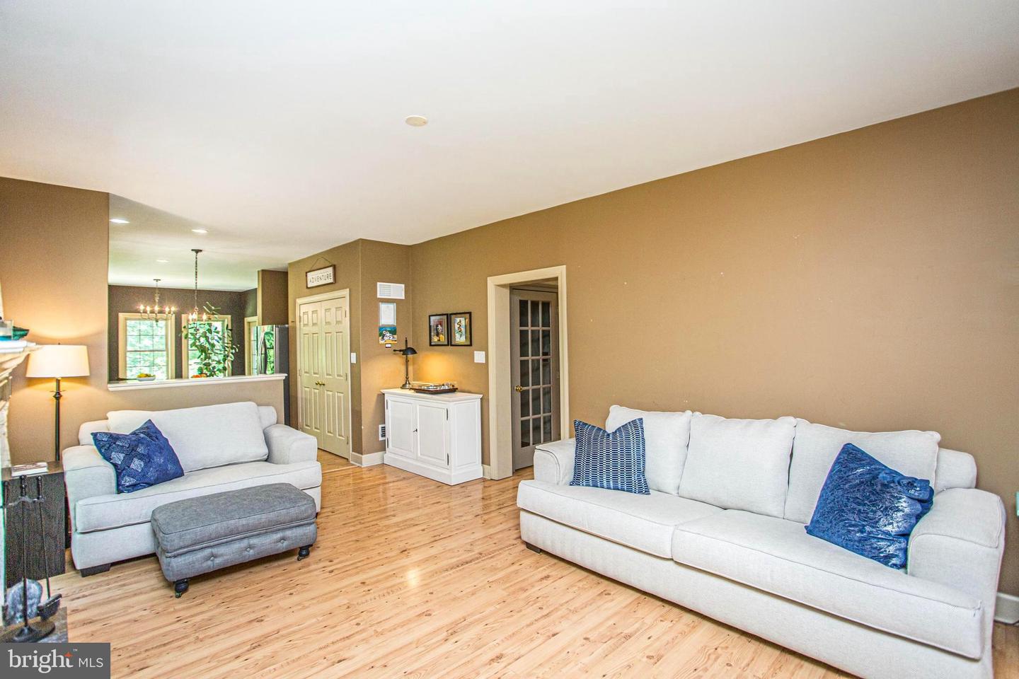 451 Lonely Cottage Rd