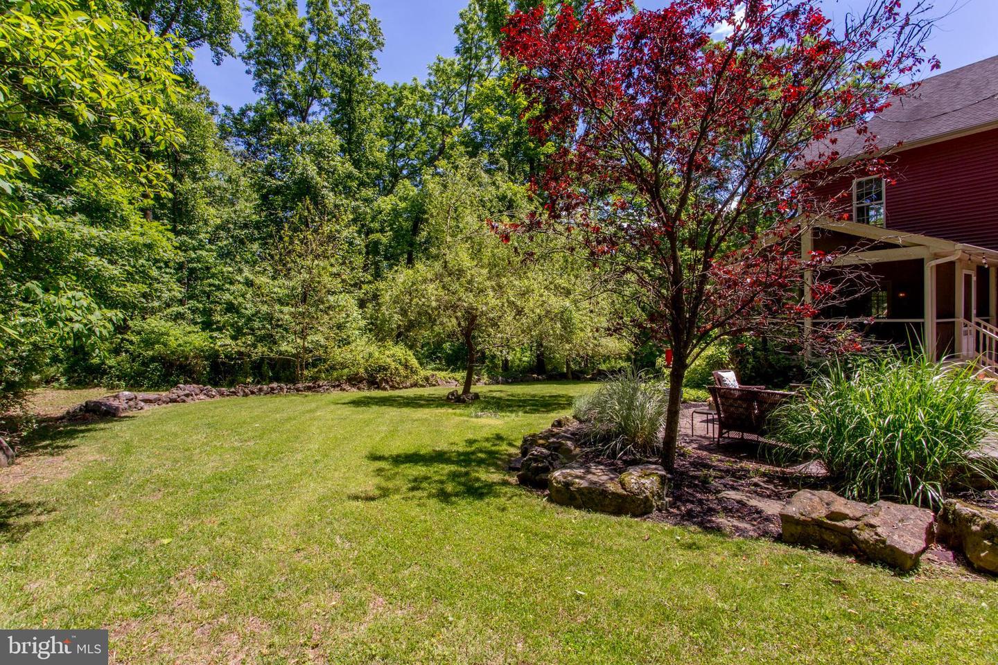 451 Lonely Cottage Rd
