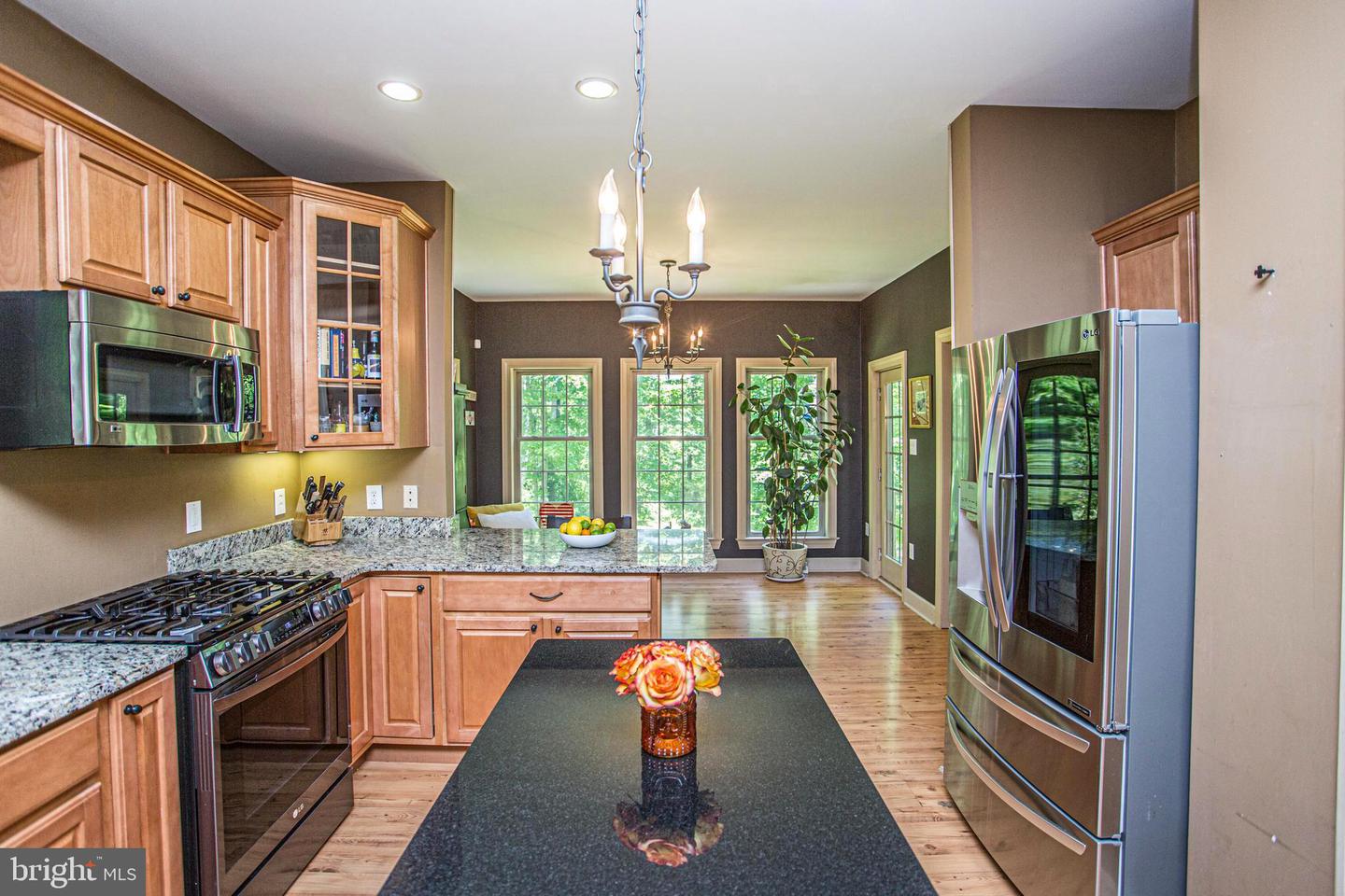 451 Lonely Cottage Rd