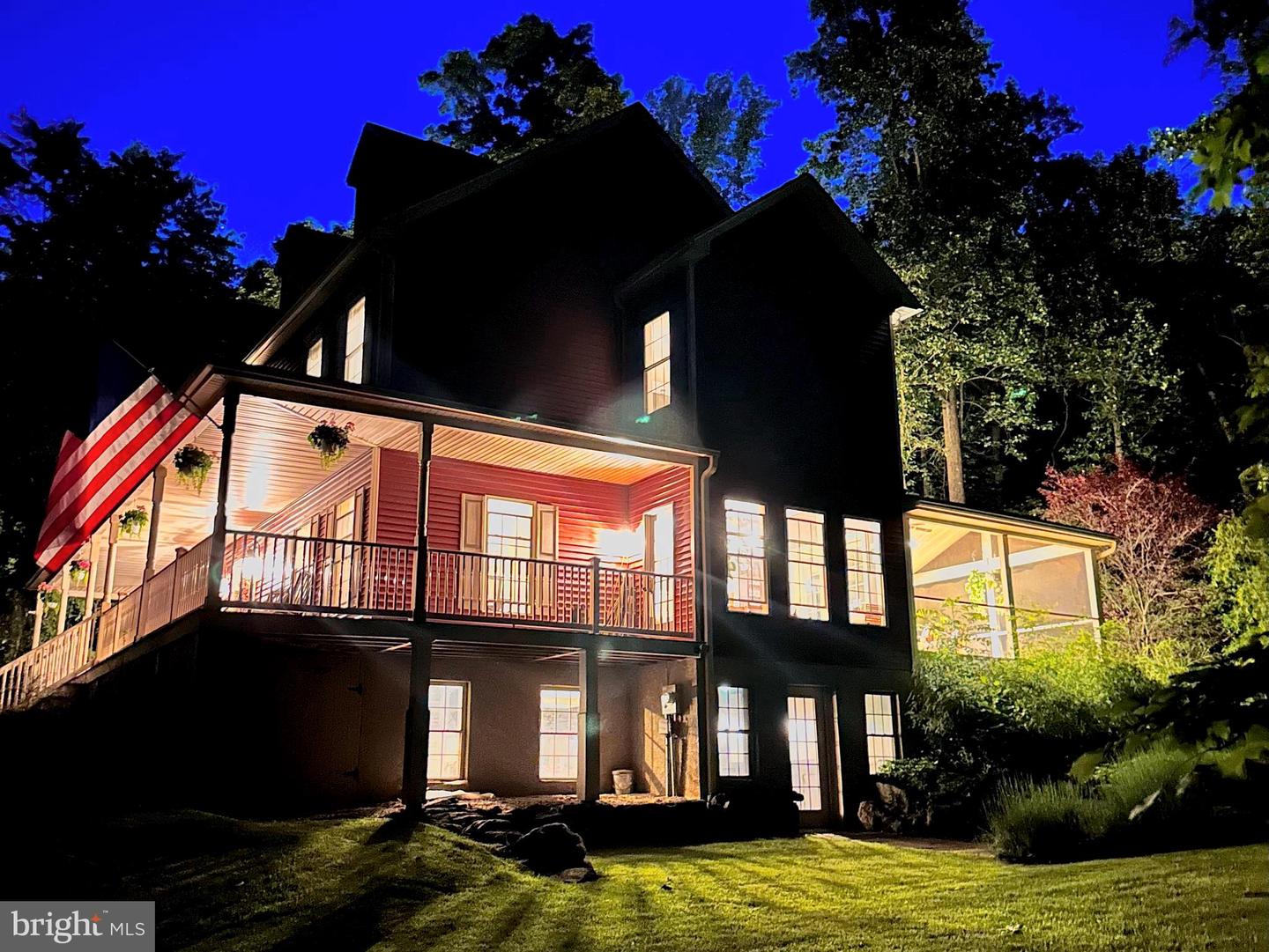 451 Lonely Cottage Rd