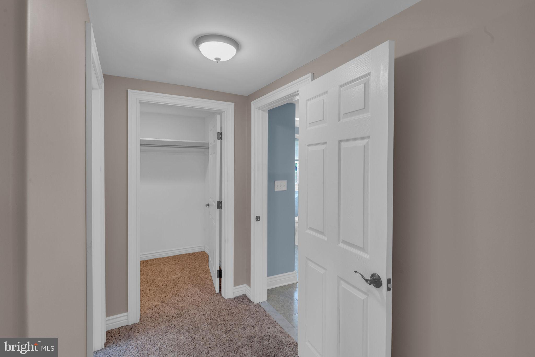 2015 MEETINGHOUSE RD