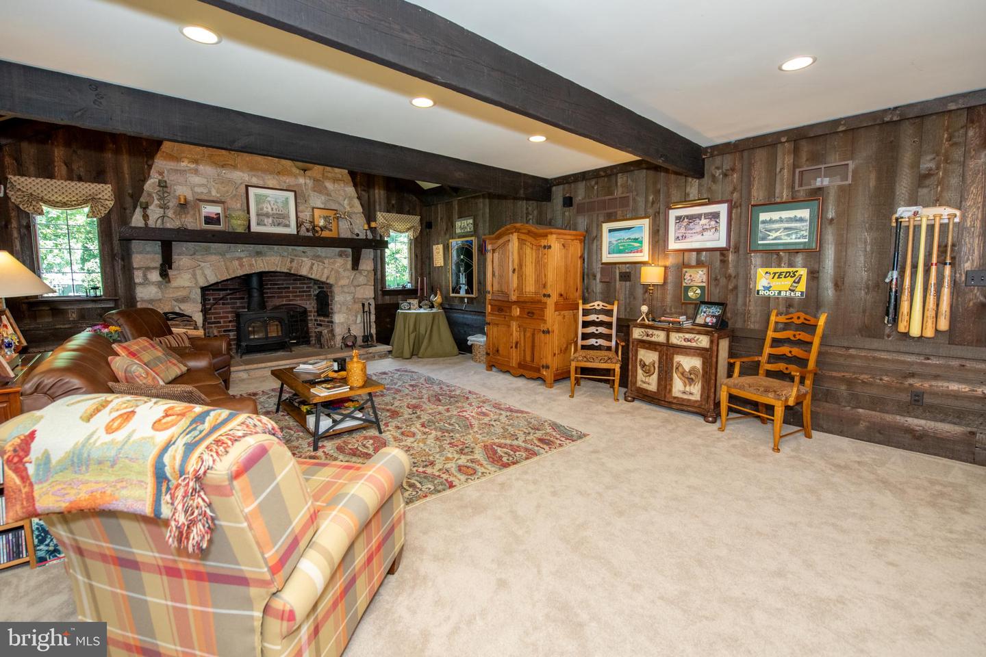 17 Bailey Dr