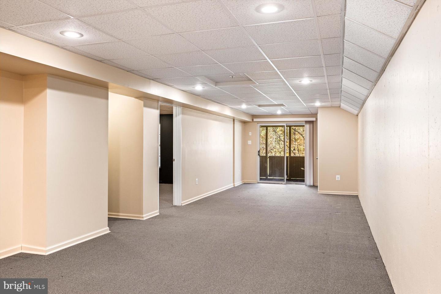 863 Breckinridge Ct