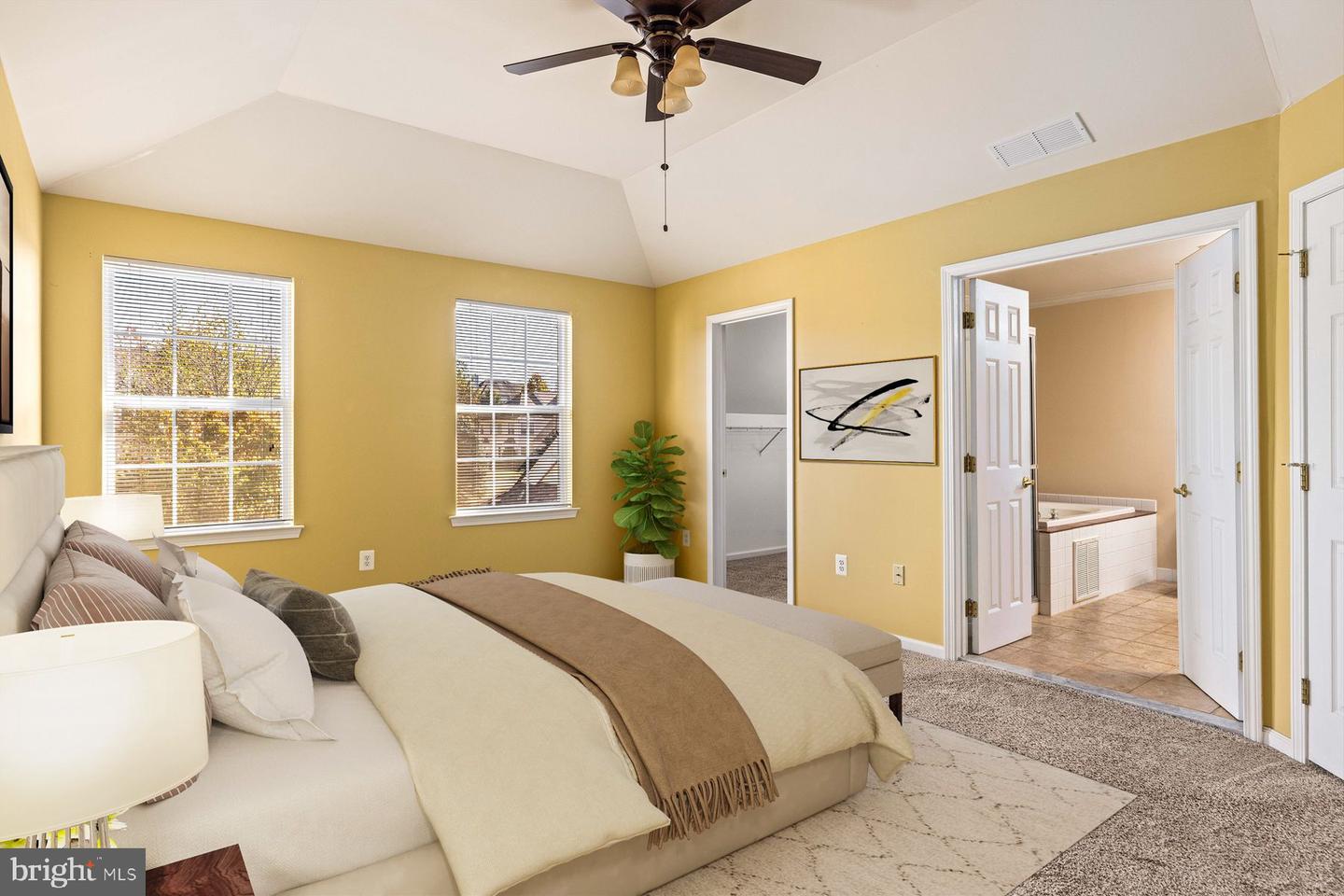 863 Breckinridge Ct