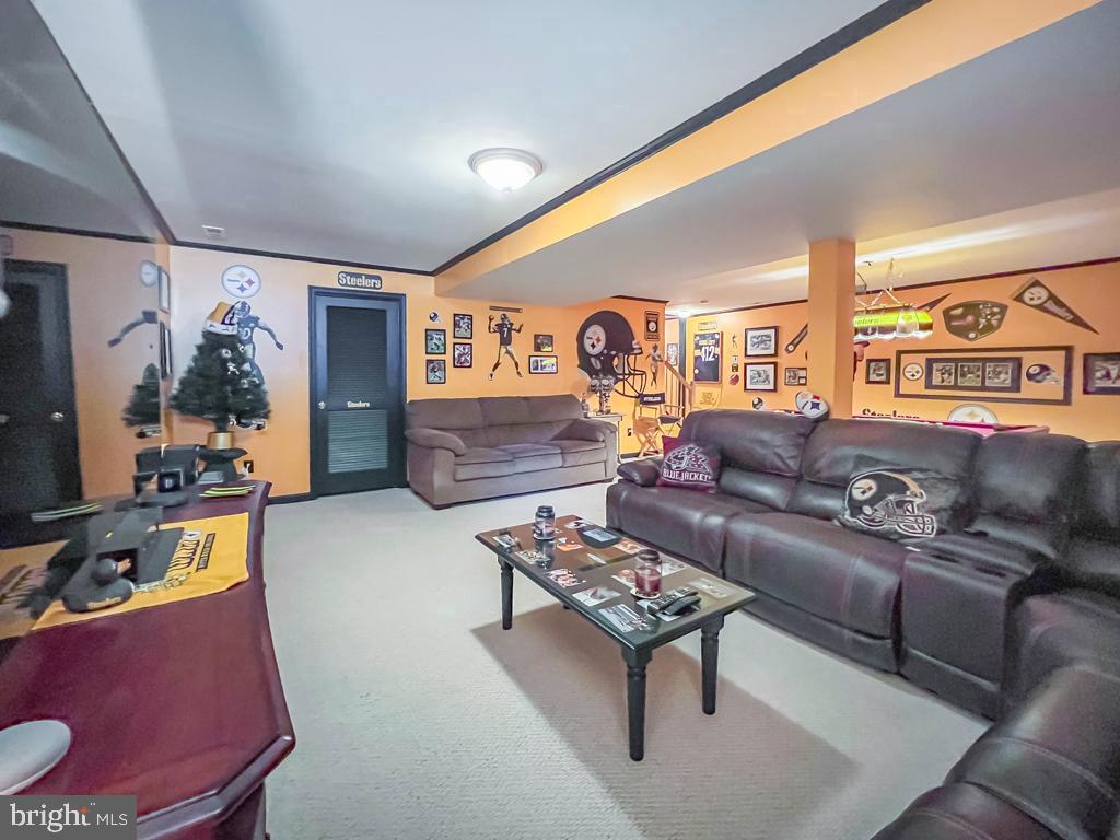 4522 Deep Glen Way
