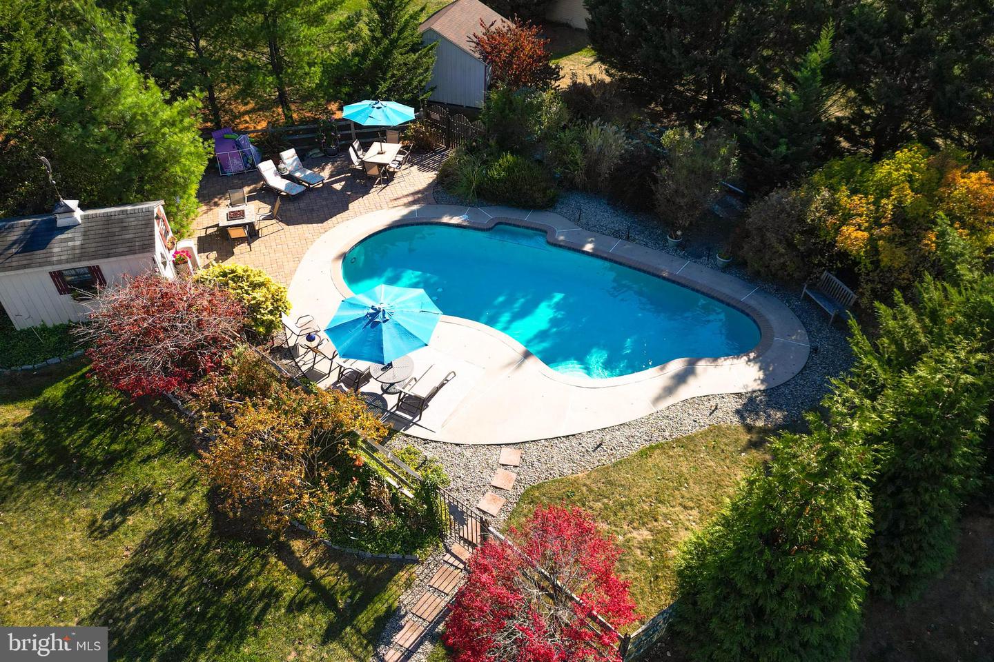 9 Endslow Ln