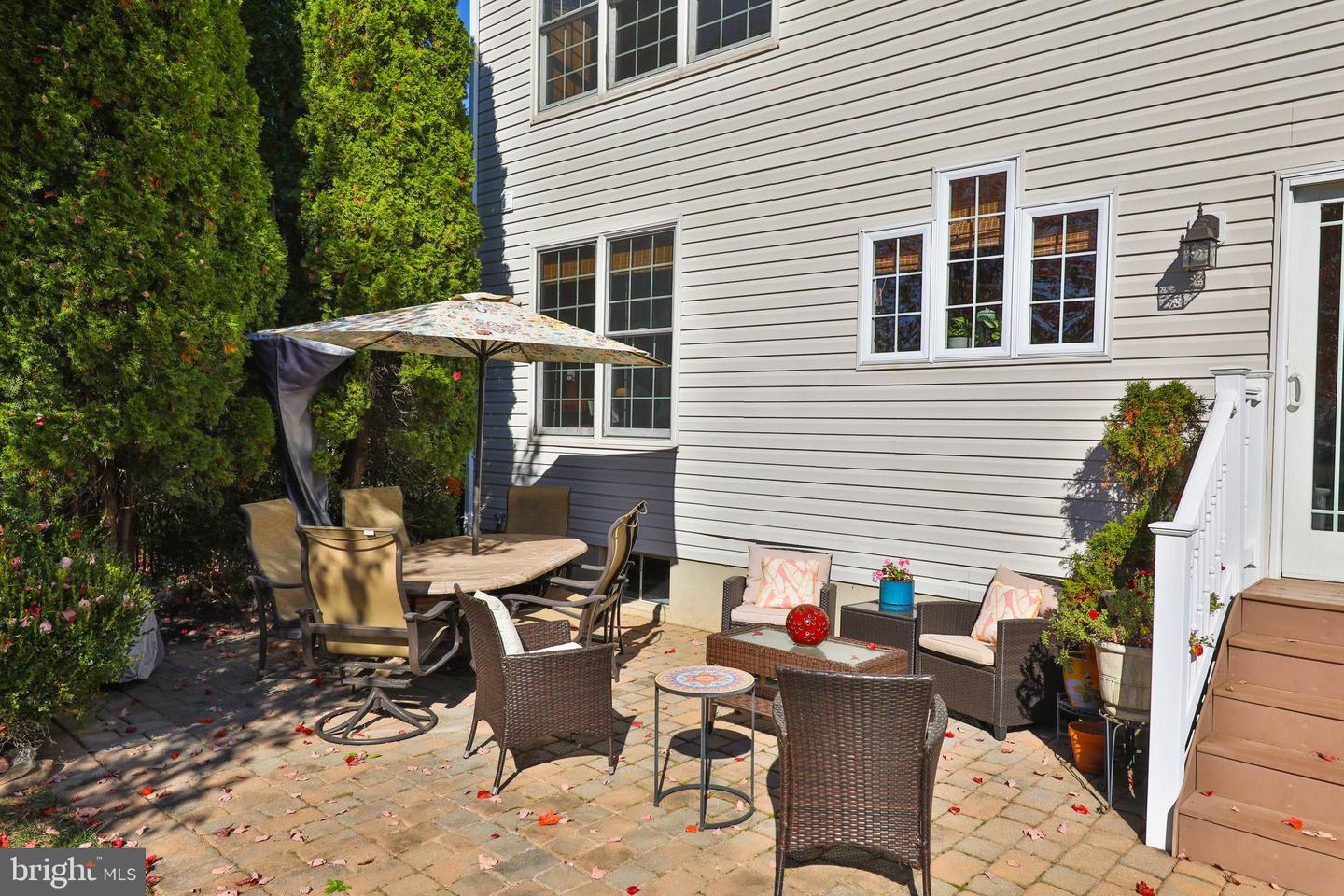 9 Endslow Ln