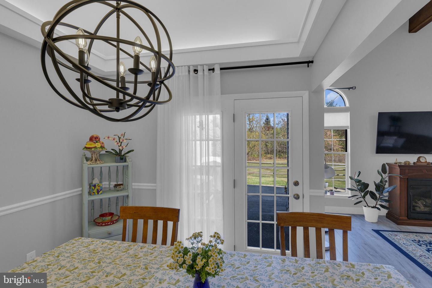 31 Kern Dr