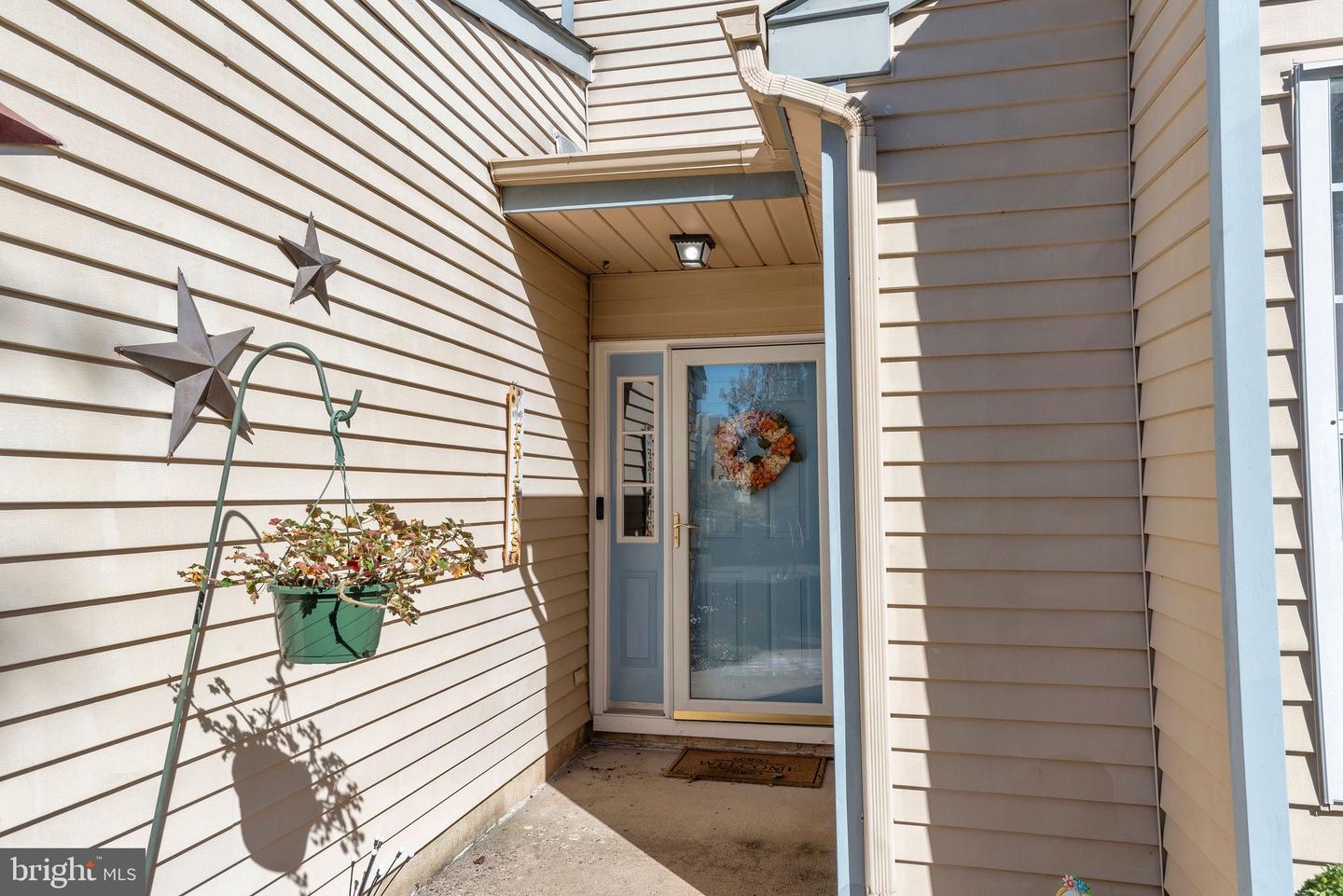 31 Kern Dr