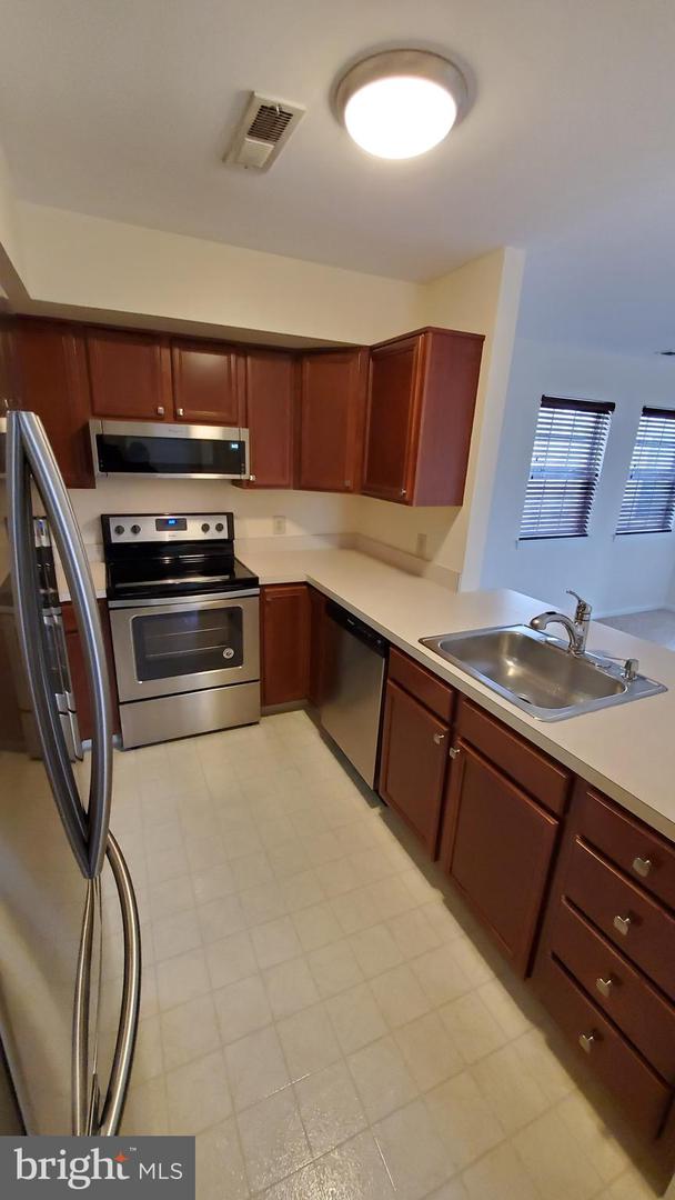 143 HORSESHOE DR #143