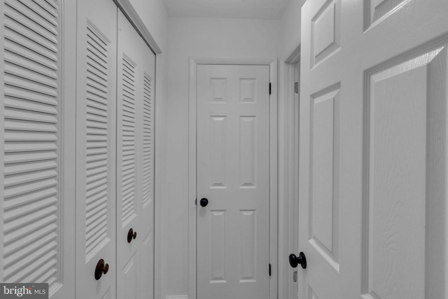 325 Dorset Ct