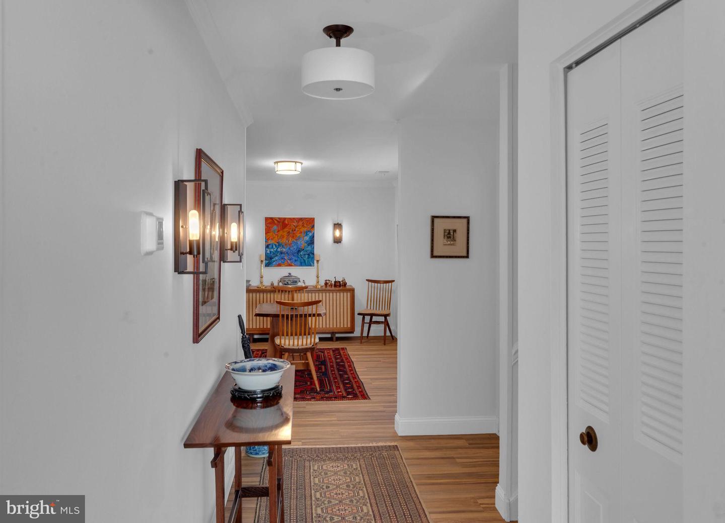 325 Dorset Ct