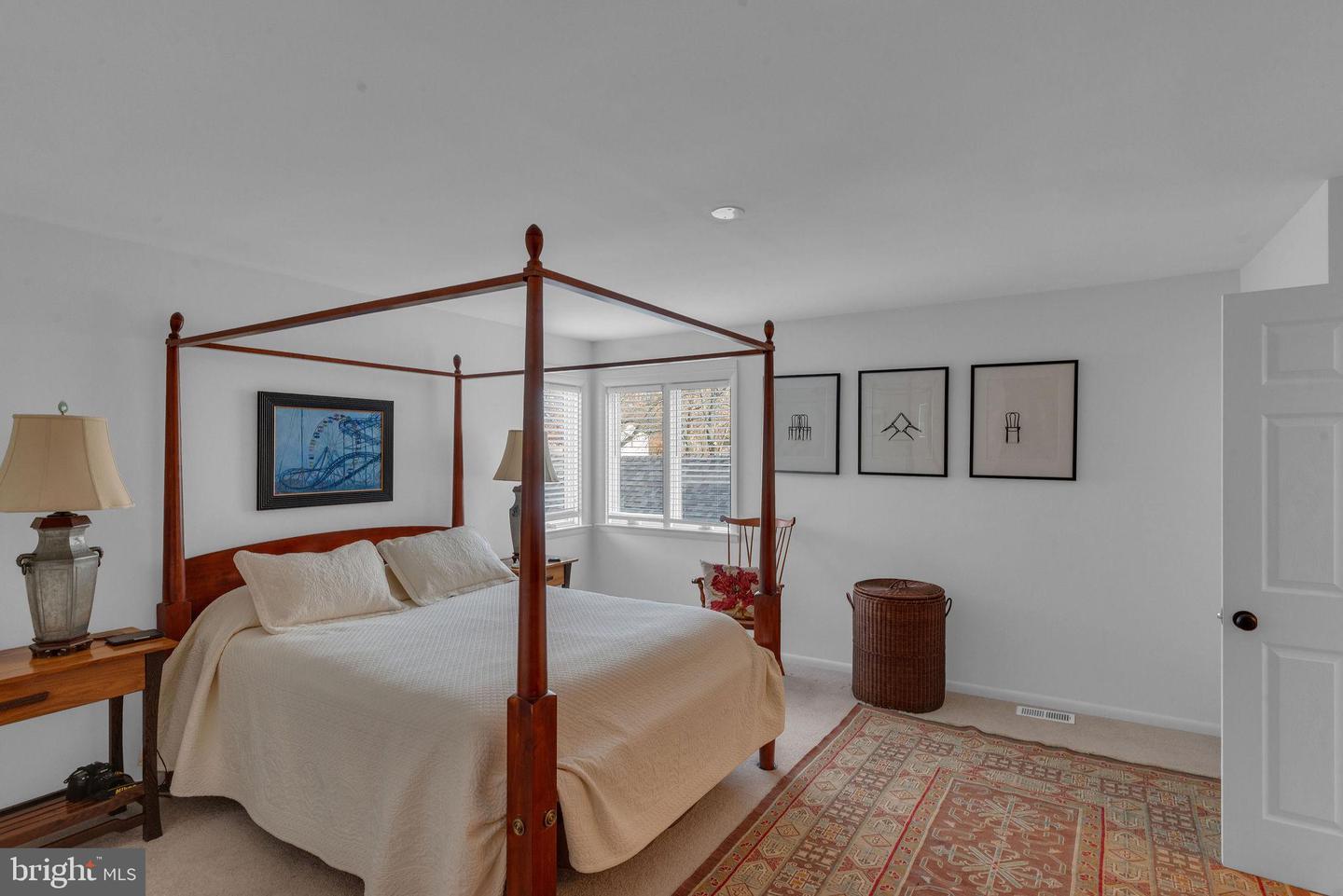 325 Dorset Ct