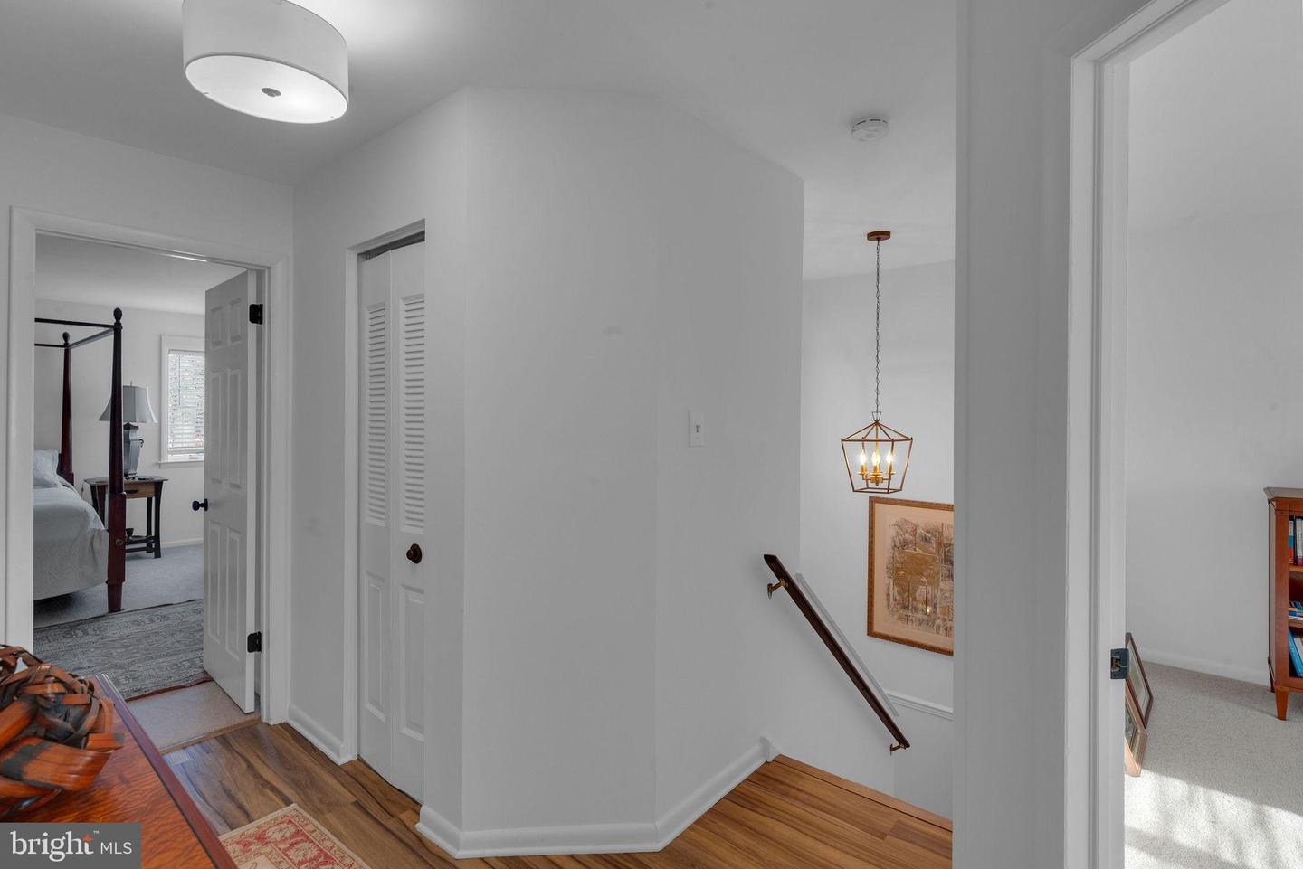 325 Dorset Ct