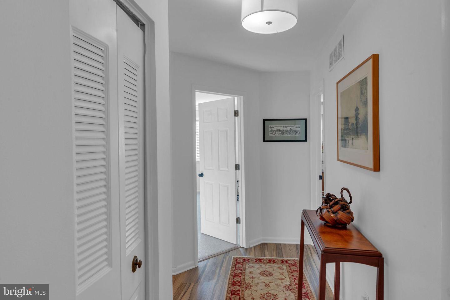 325 Dorset Ct