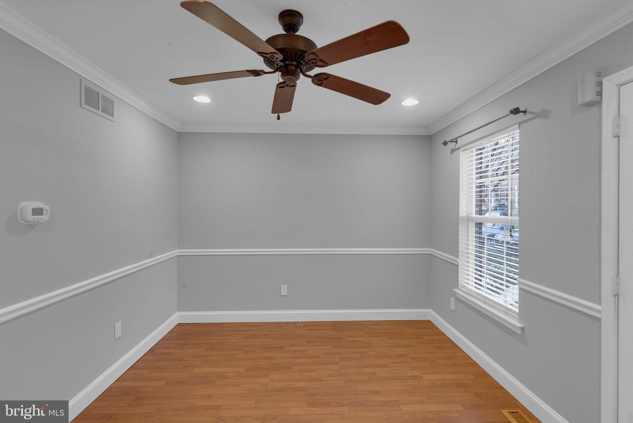 3919 Captain Molly Cir