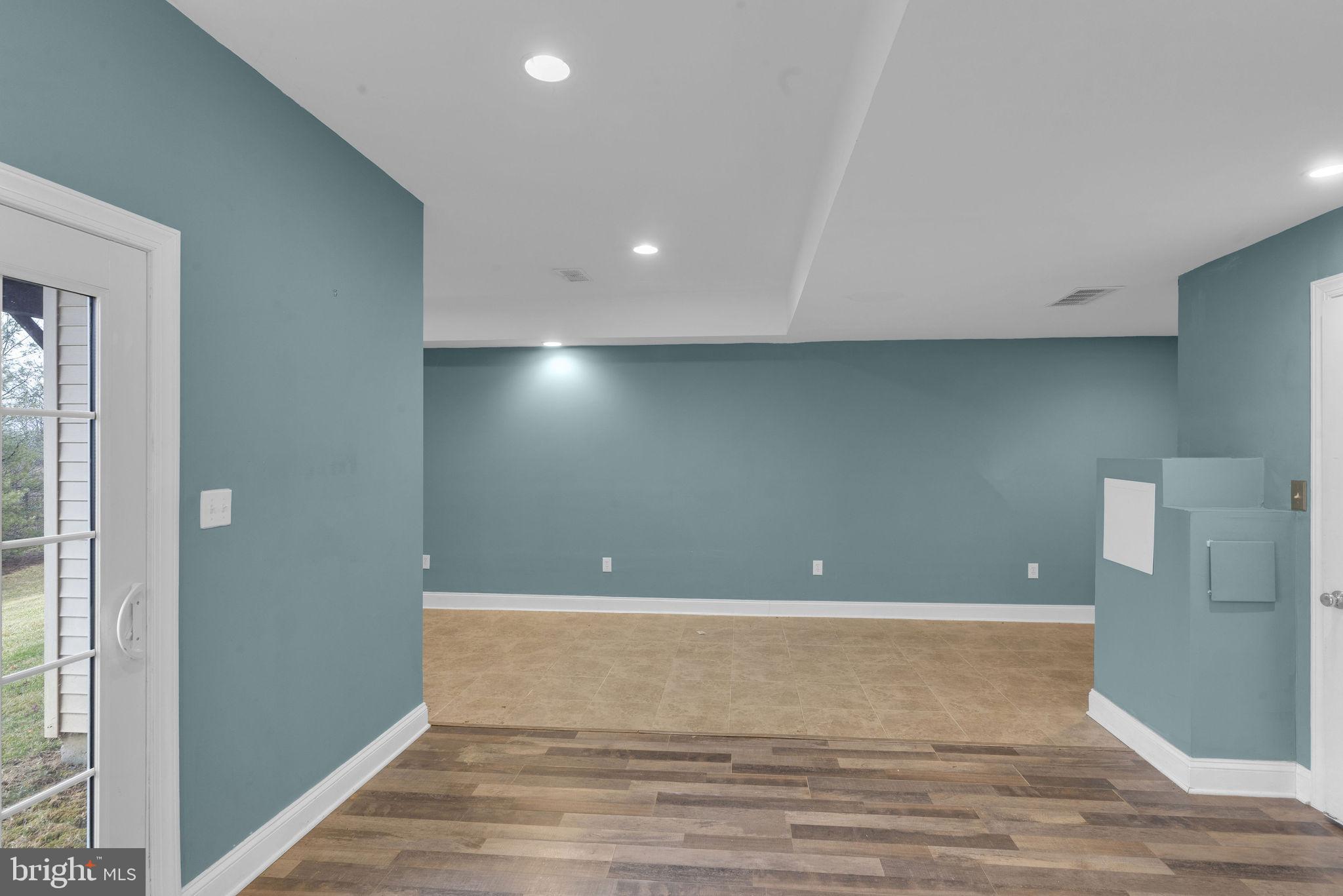 2259 ROSEMONT TER