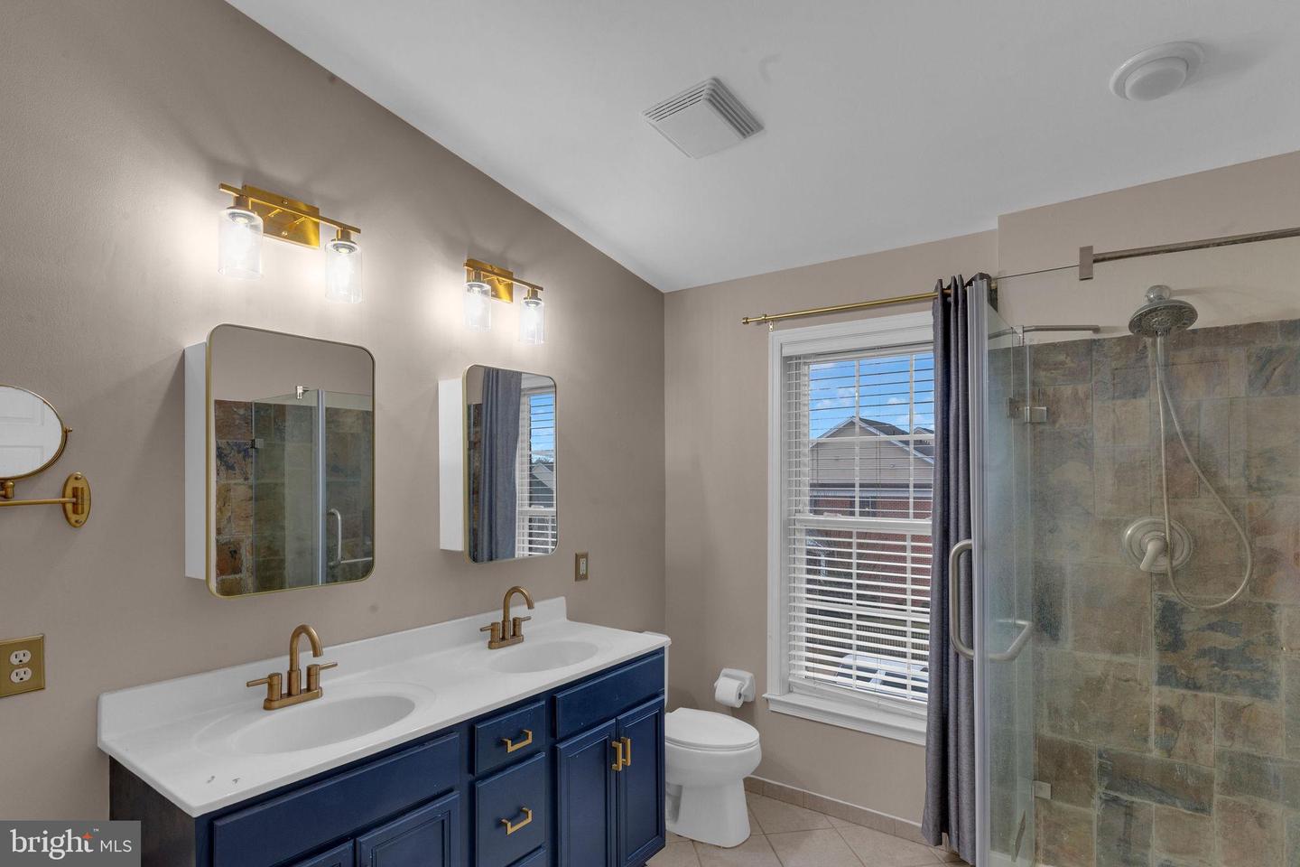 2259 ROSEMONT TER