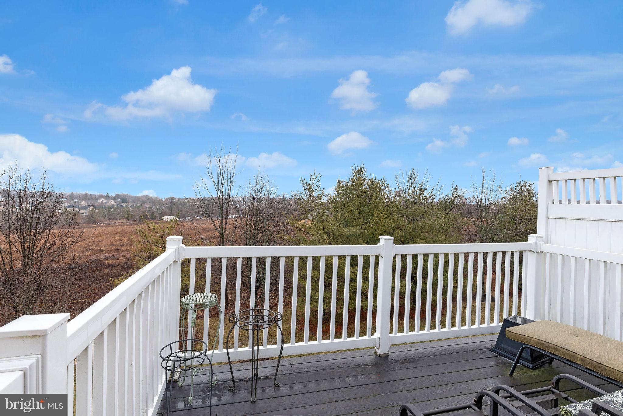2259 ROSEMONT TER