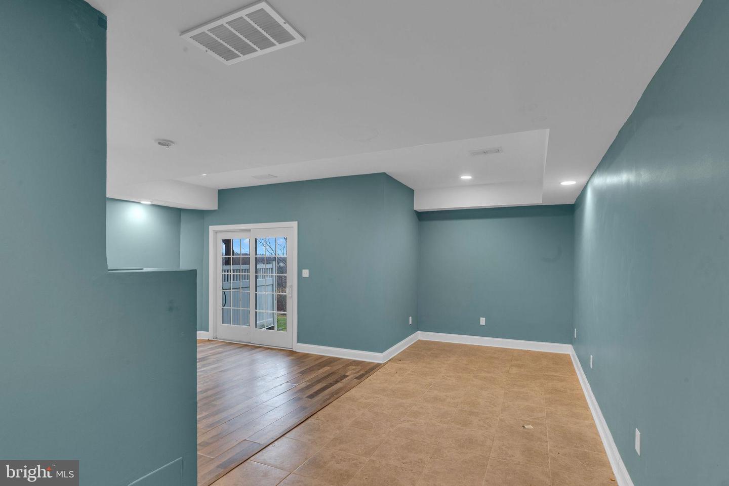 2259 ROSEMONT TER