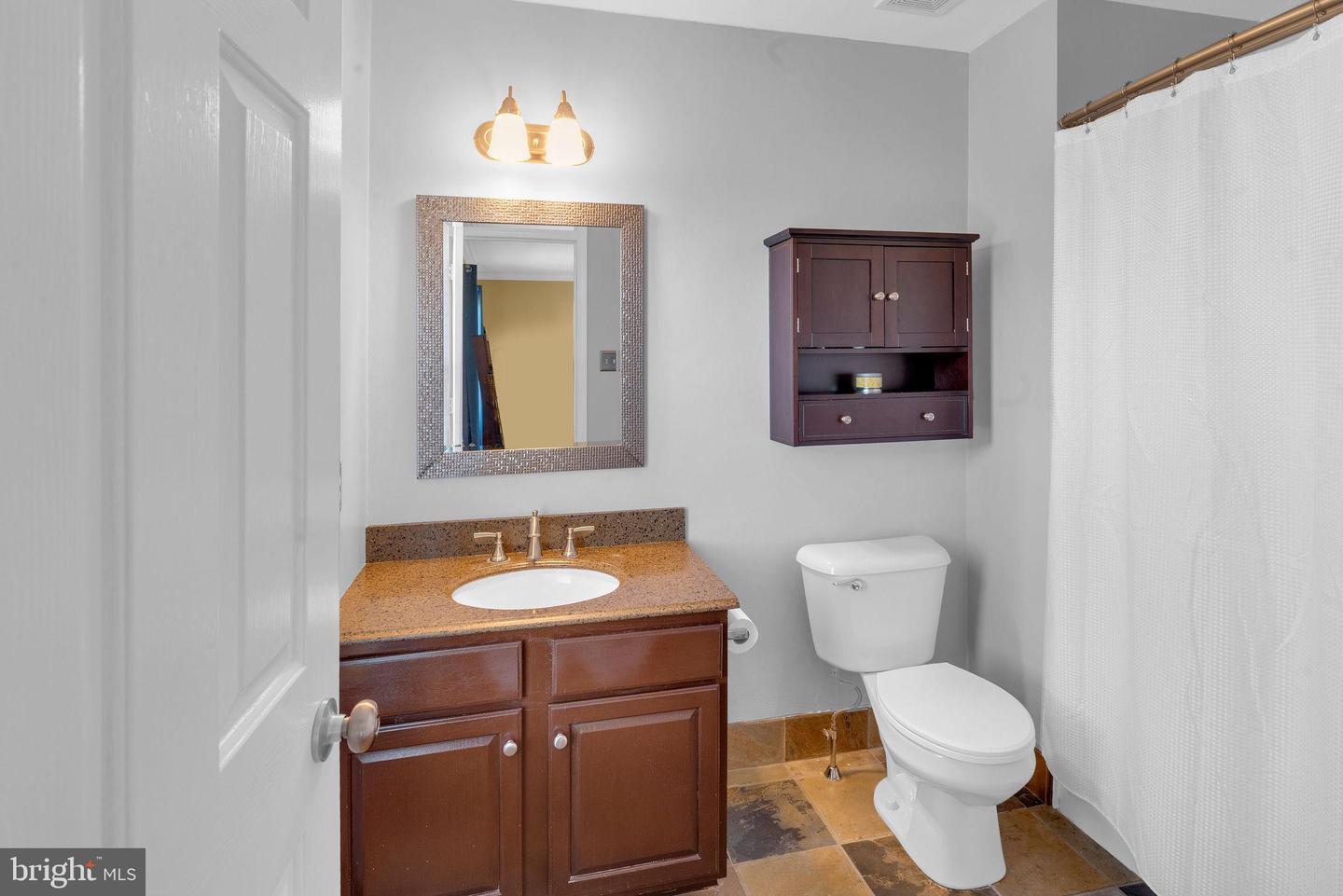 101 Windsor Ct