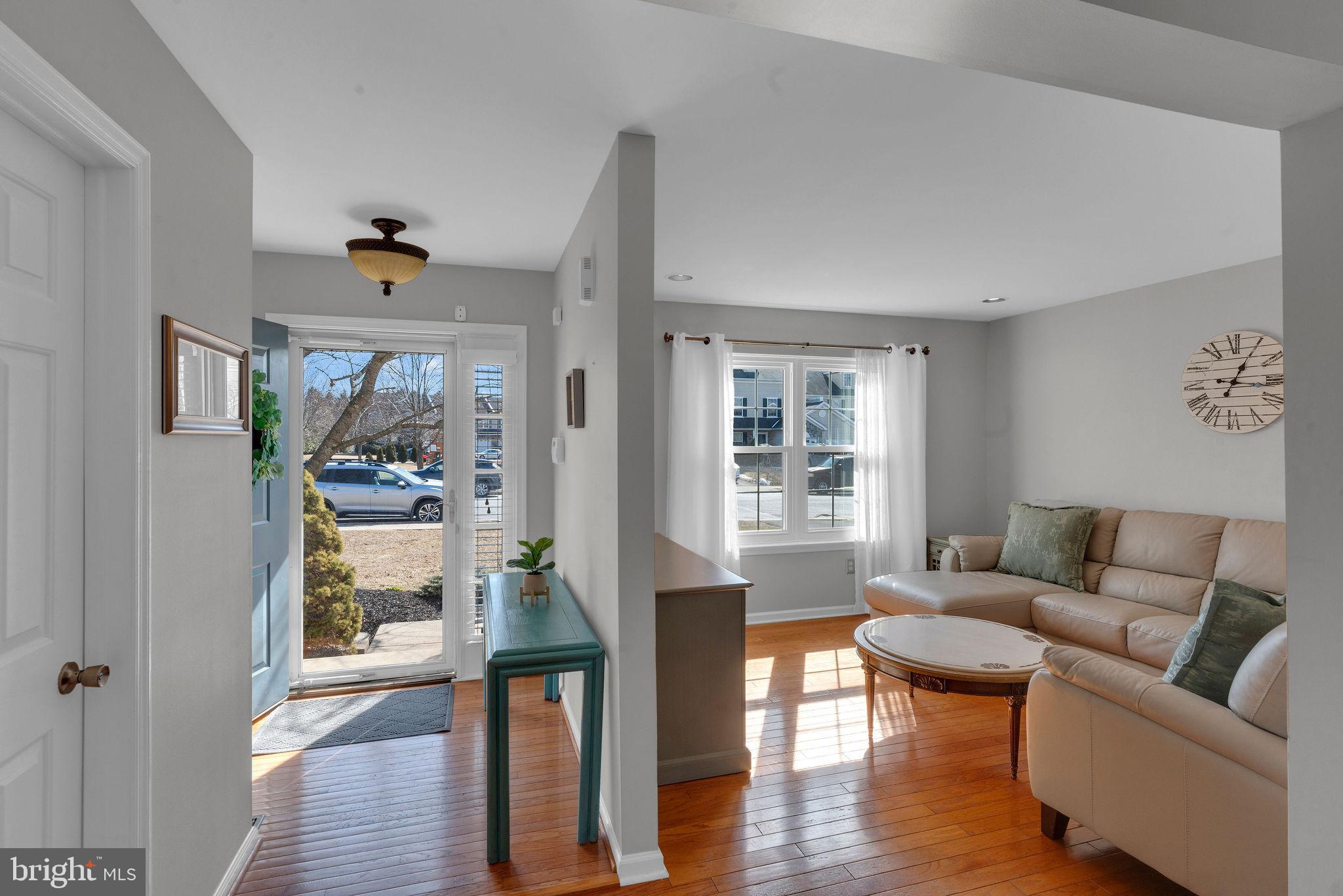 101 Windsor Ct