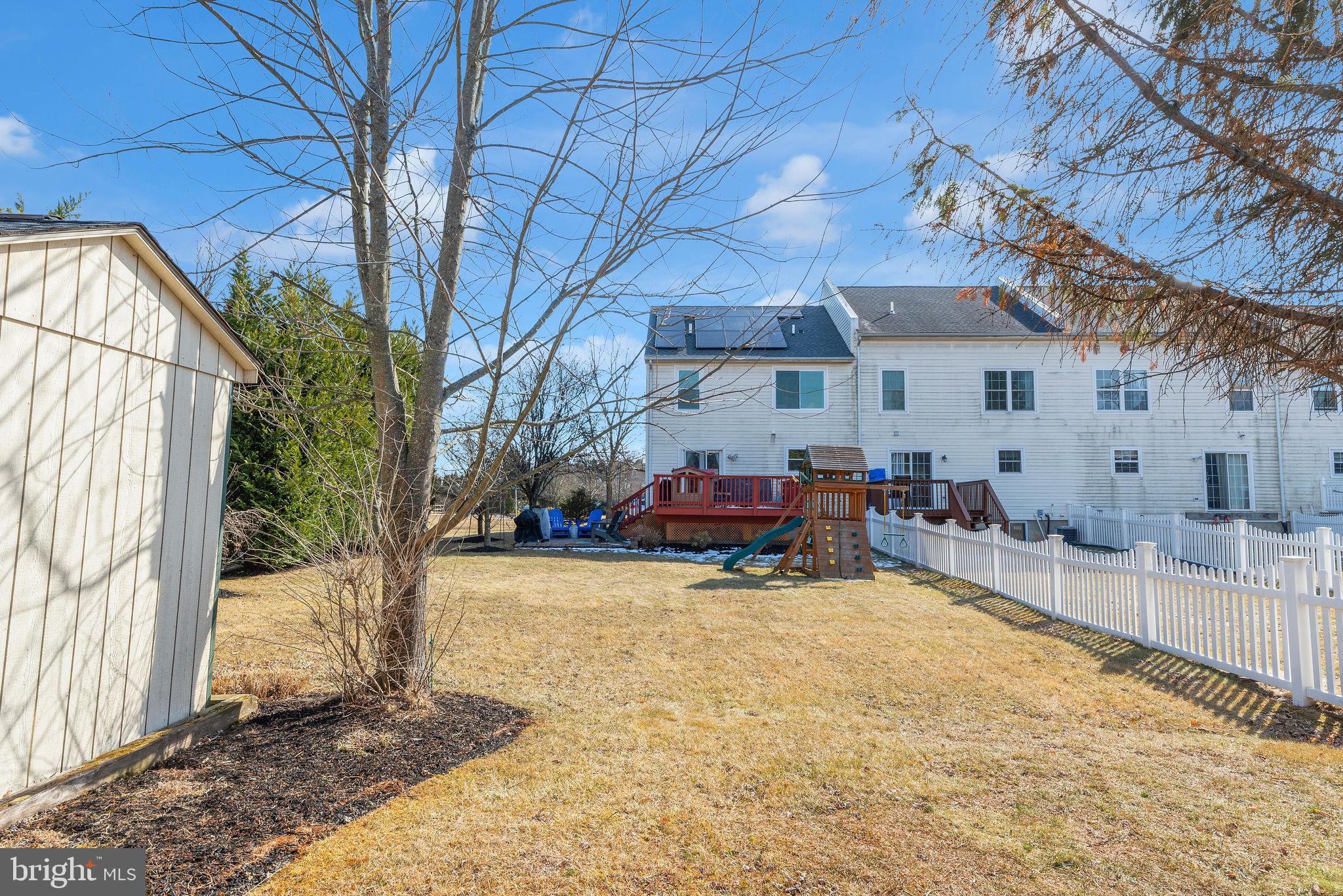 101 Windsor Ct