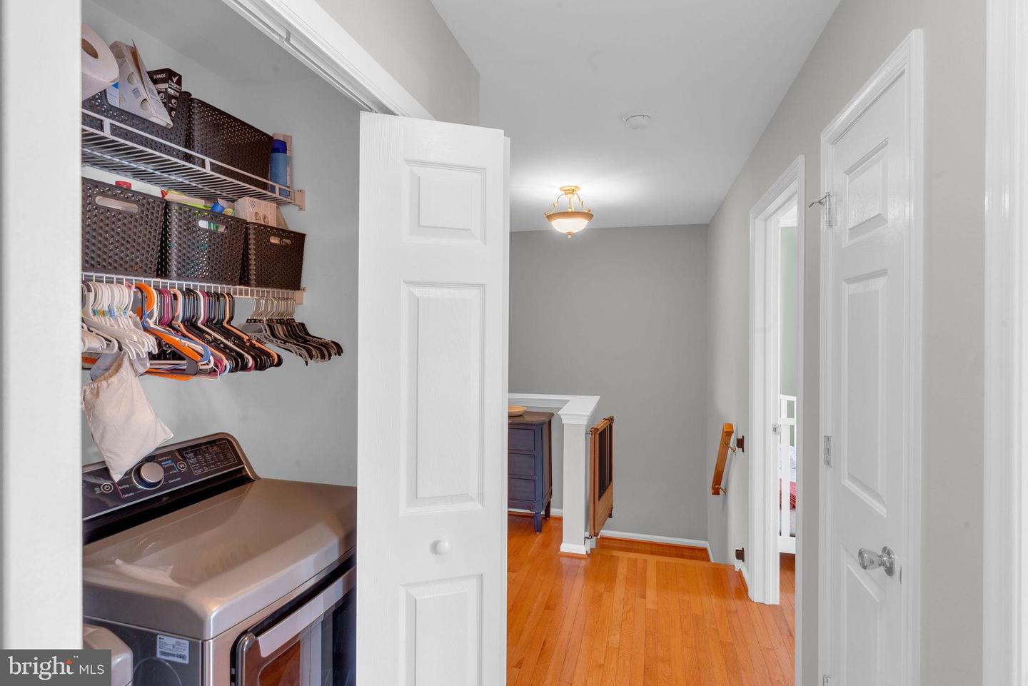 101 Windsor Ct