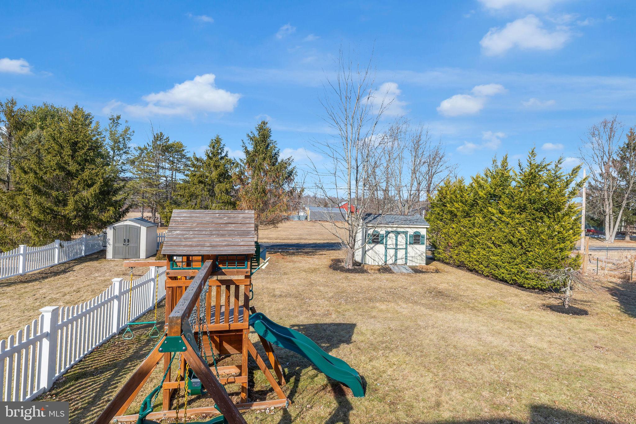 101 Windsor Ct