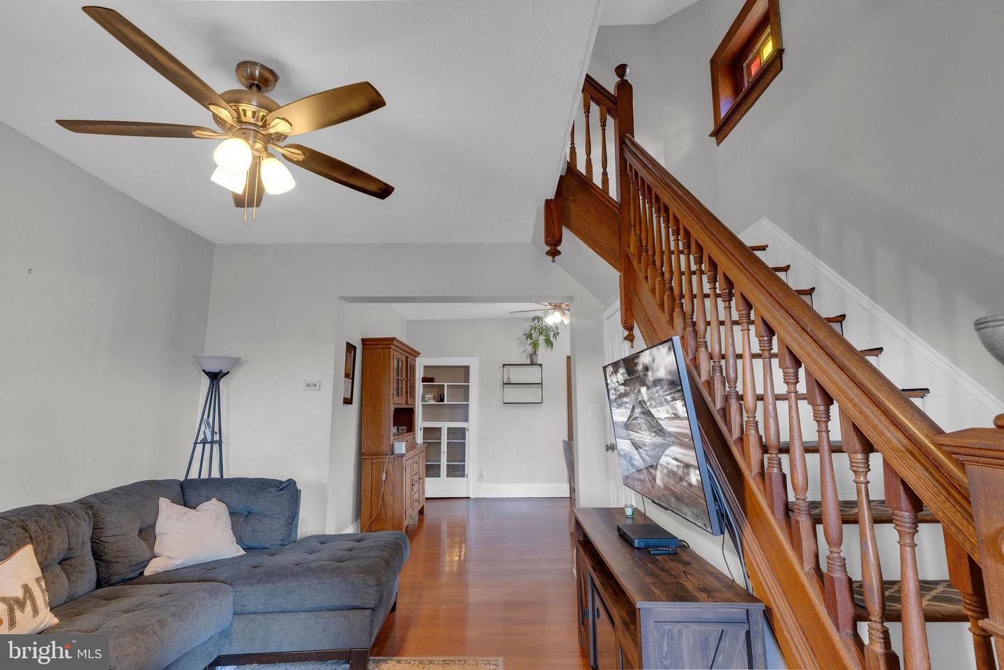 109 S Main St