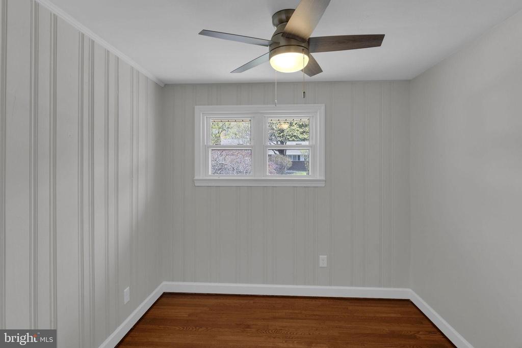 77 DAVIS RD
