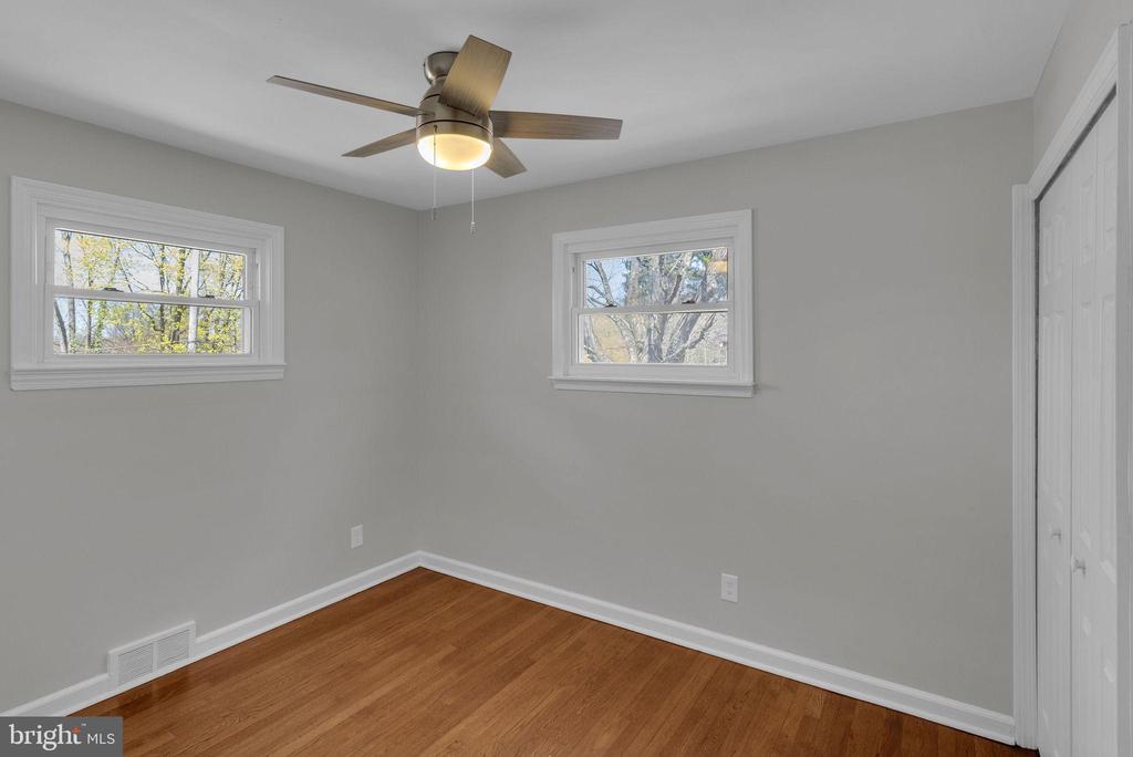 77 DAVIS RD