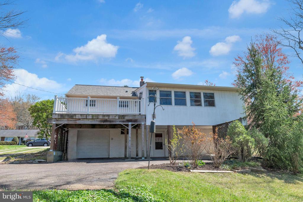 77 DAVIS RD
