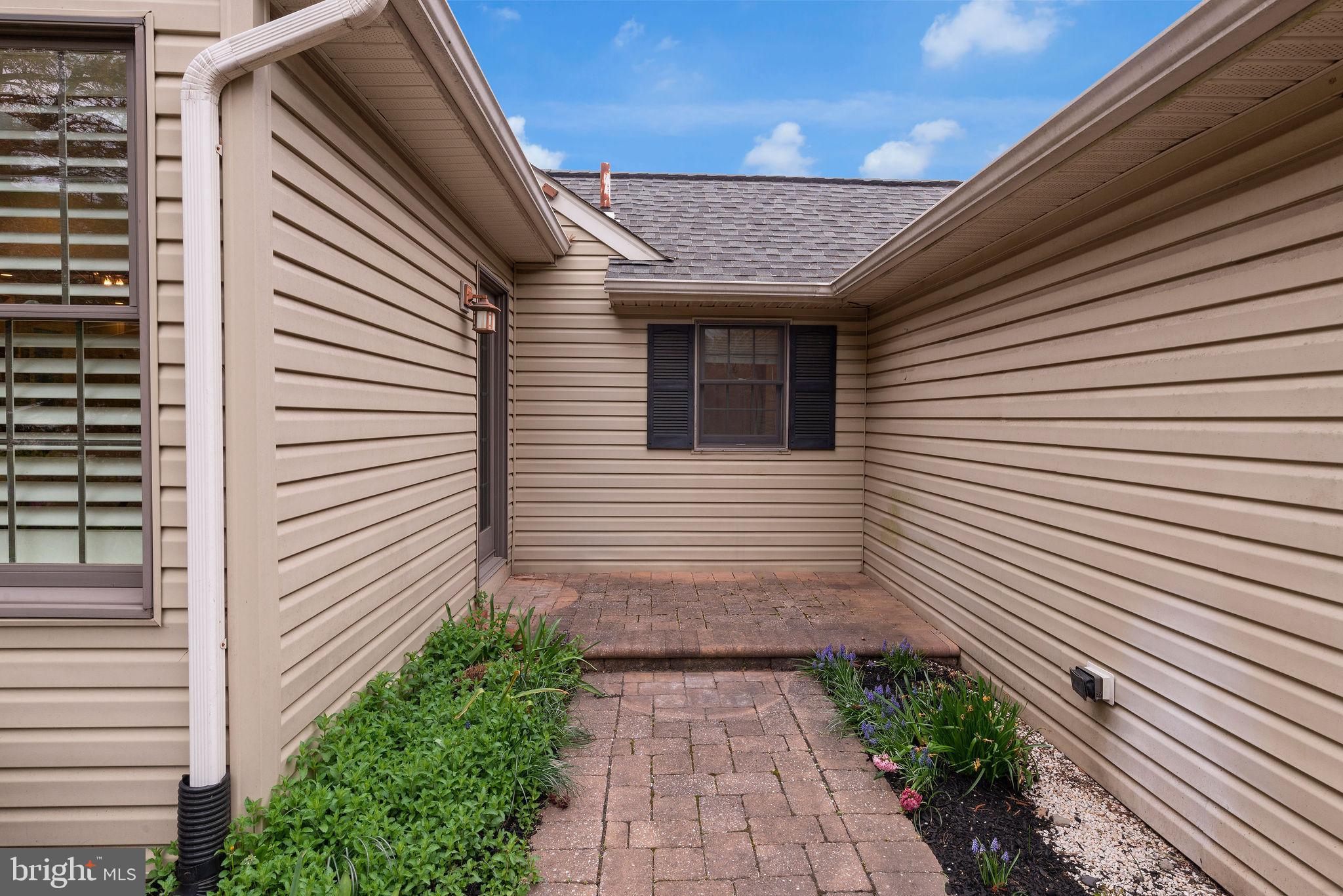 54 John Dyer Way