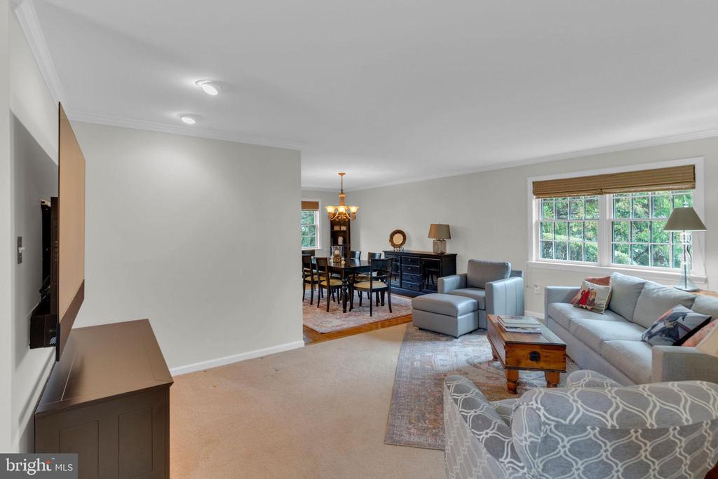 54 John Dyer Way