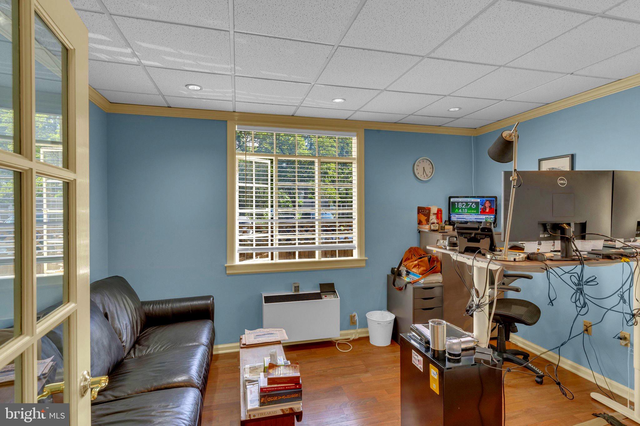 100 Mechanics St #Side Offce