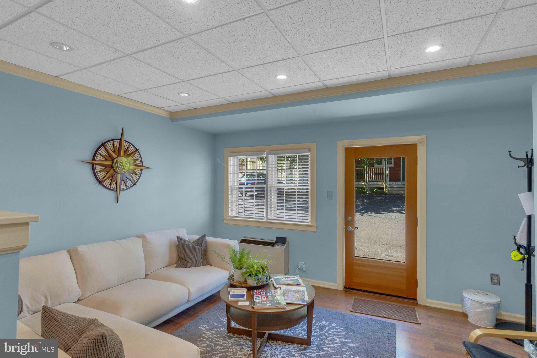 100 Mechanics St #Side Offce