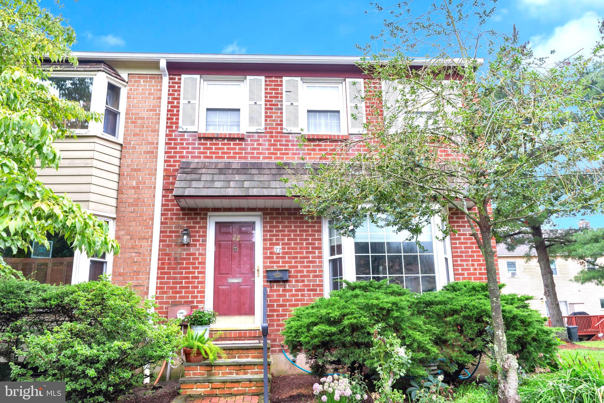 22 Gatehouse Ln