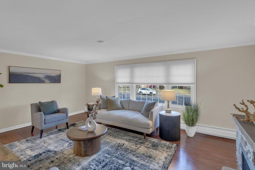 168 WALTON DRIVE