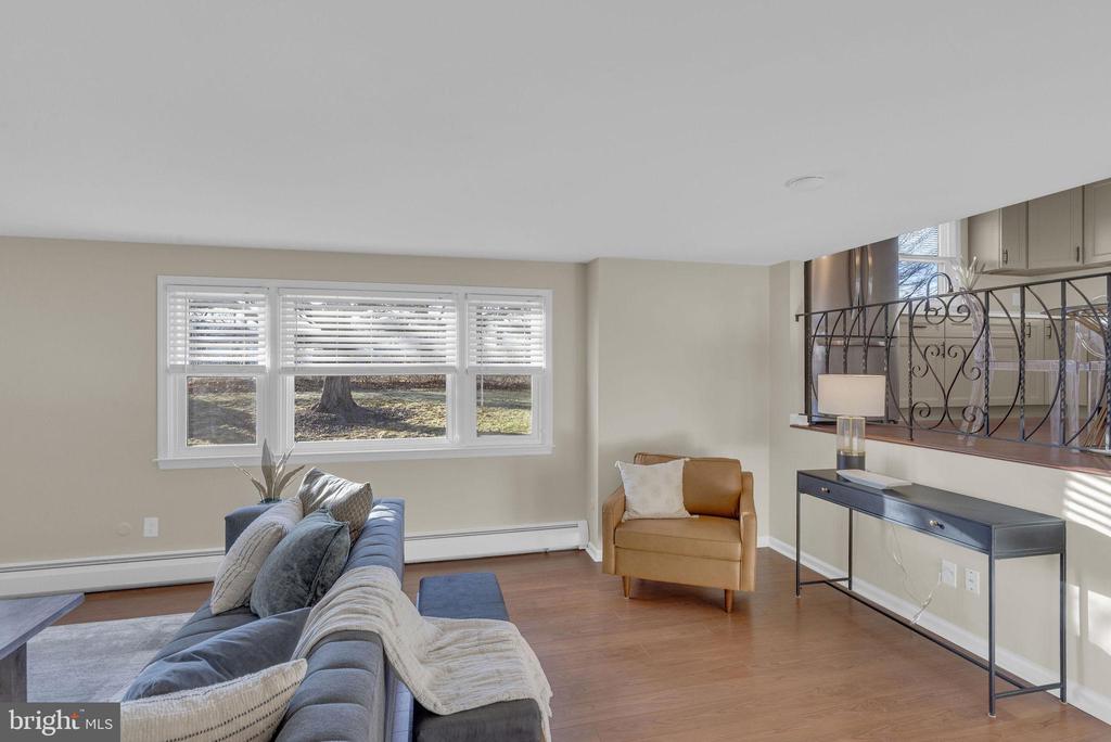 168 WALTON DRIVE