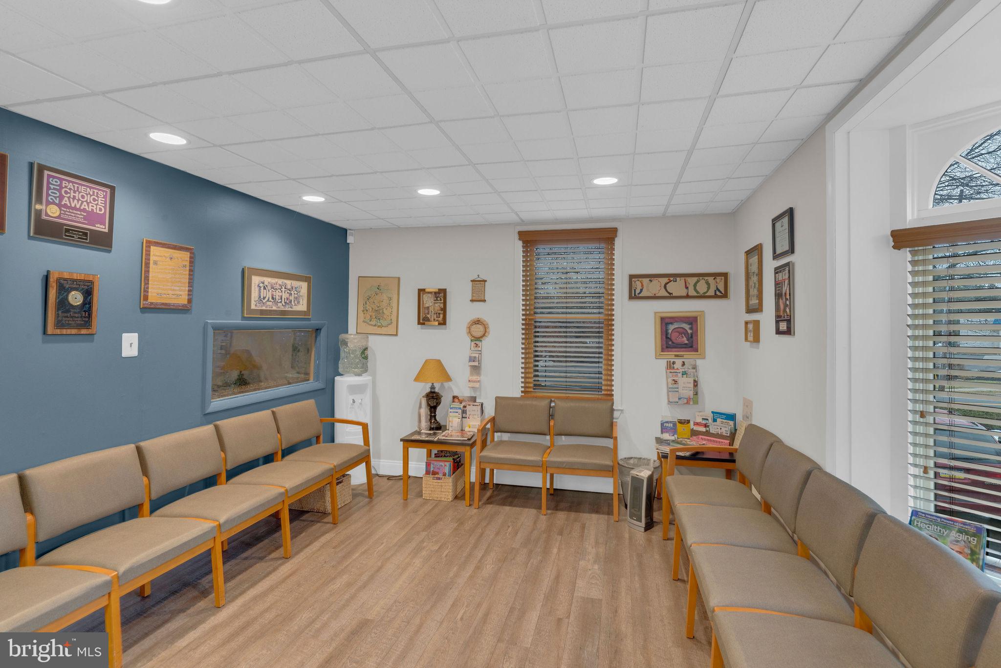 95 ALMSHOUSE ROAD 202