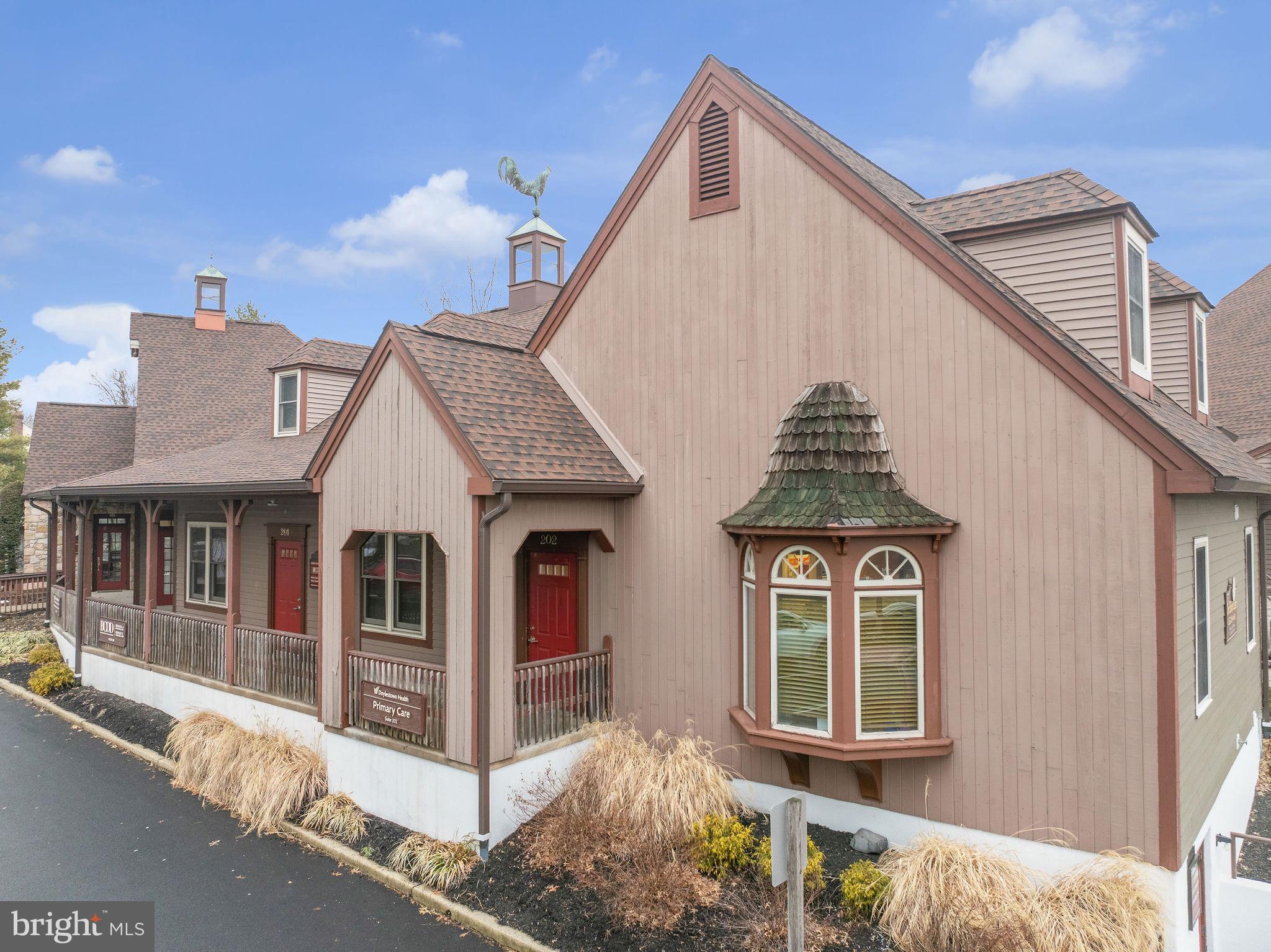 95 ALMSHOUSE ROAD 202