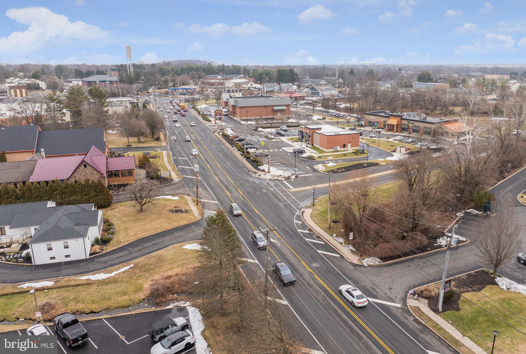 95 ALMSHOUSE ROAD 202